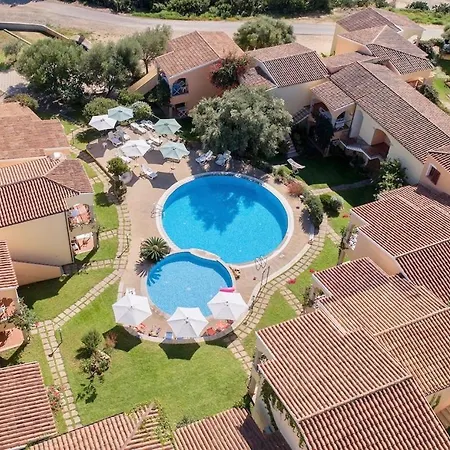 Aparthotel Isa-residence With Swimming-pool In Badesi, With Air Conditioning And Private Outdoor Space
